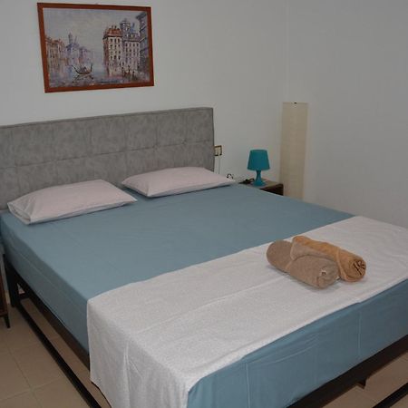 Nakis Apartment Stavros 스타브로스 외부 사진