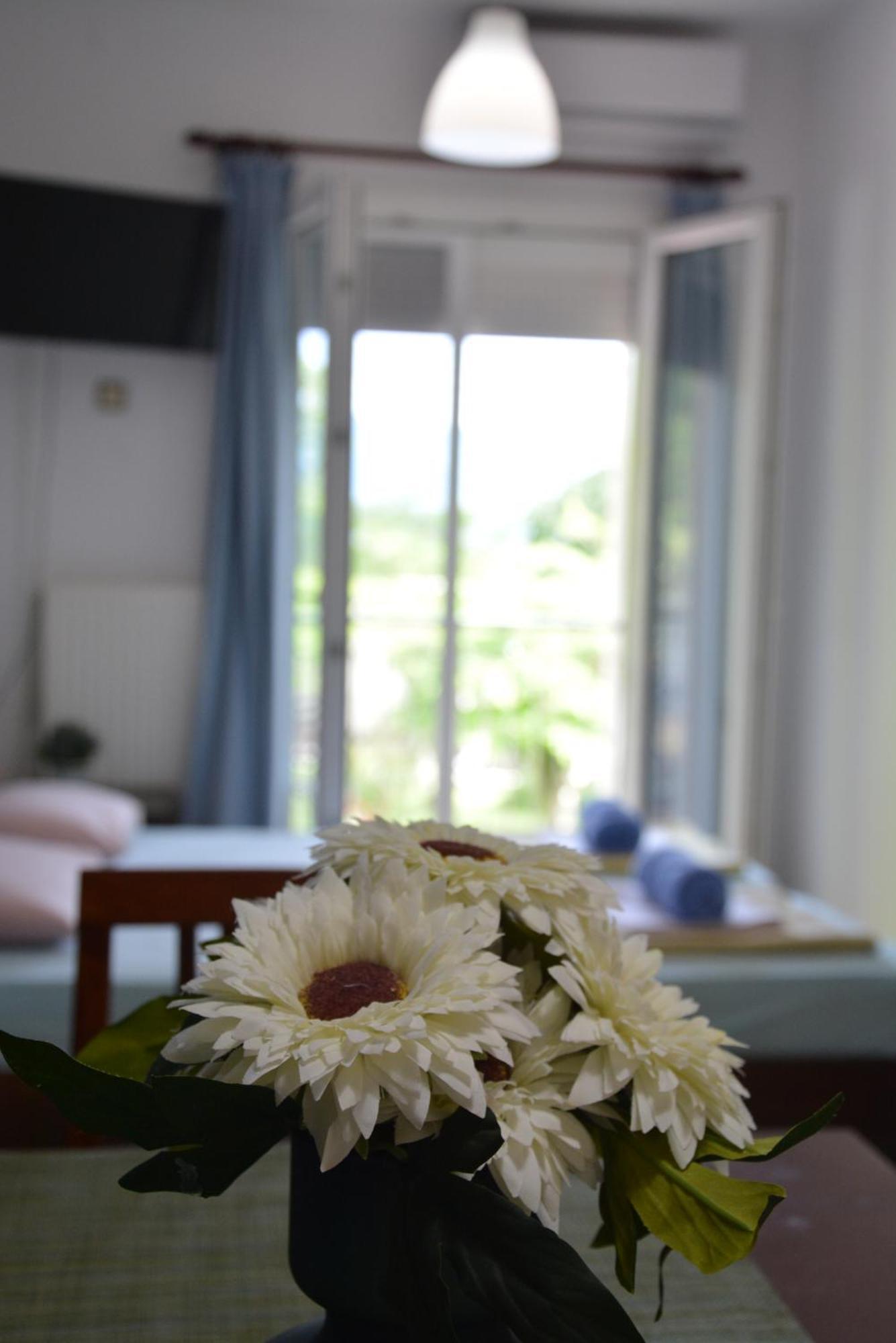 Nakis Apartment Stavros 스타브로스 외부 사진
